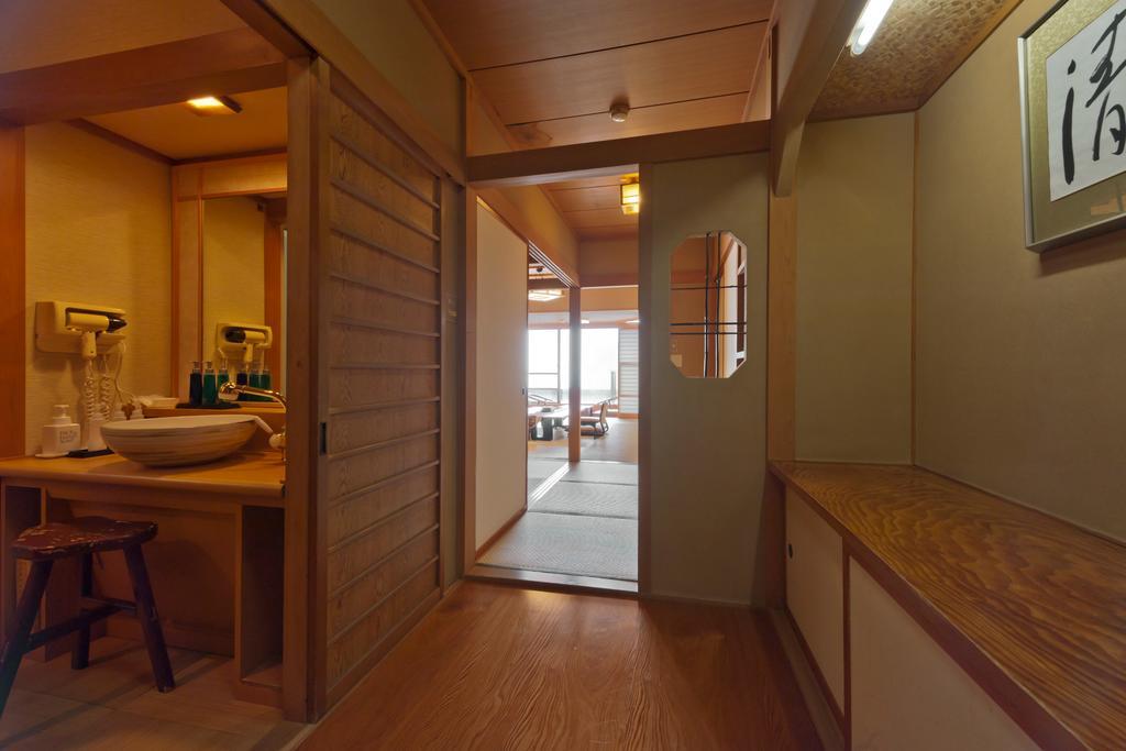 Umibenokakureyu Seiryu Hotel Nishiizu Buitenkant foto