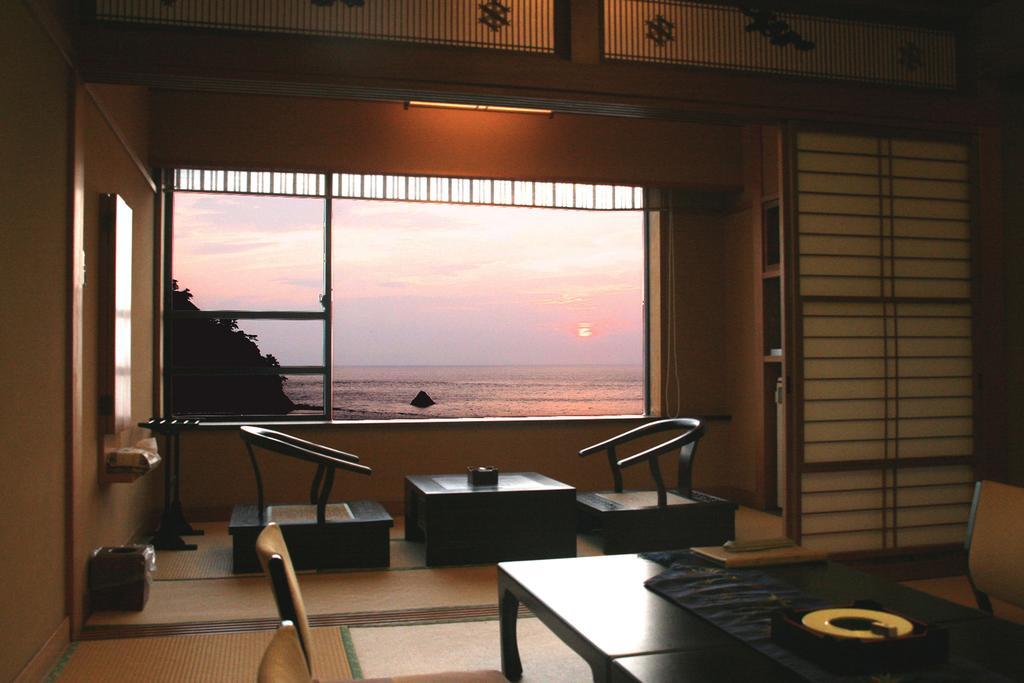 Umibenokakureyu Seiryu Hotel Nishiizu Buitenkant foto