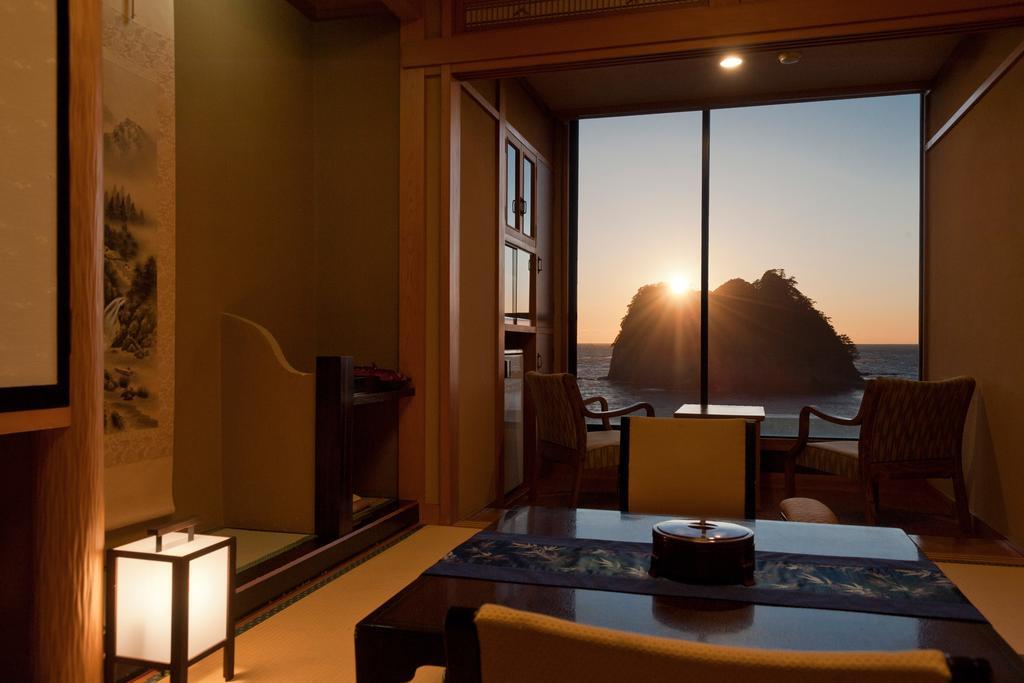 Umibenokakureyu Seiryu Hotel Nishiizu Buitenkant foto